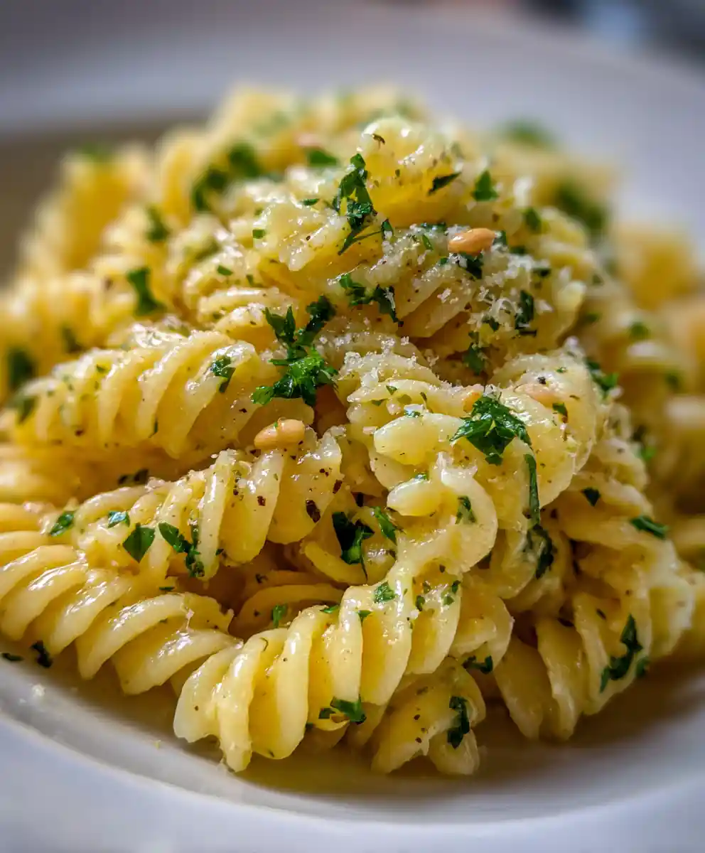 Creamy Lemon Parmesan Pasta Salad